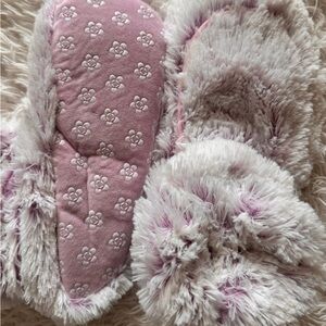 Marshmallow Lavender Boots Warmies